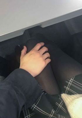 年轻的妻子韩剧_DVD全集免费观看