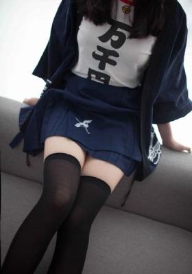 金牌客服董董恩_蓝光电影免费在线