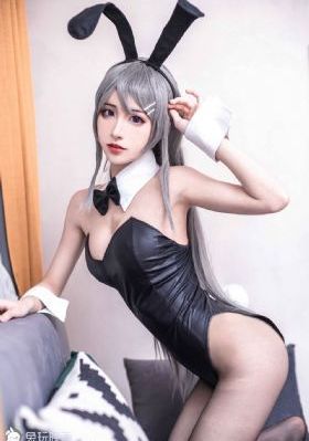 两男一女3p揉着她的奶视频_国产剧免费高清观看
