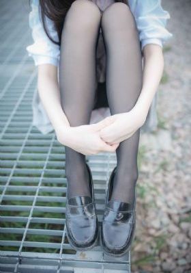 农场主的三个女儿免费观看_4K全集免费播放