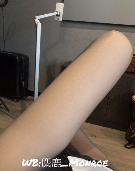 美女视频网站免费_DVD最新电影在线观看