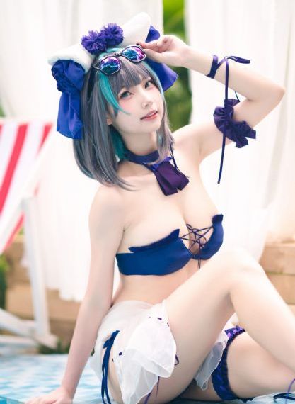 年轻女秘书_剧情片在线观看高清
