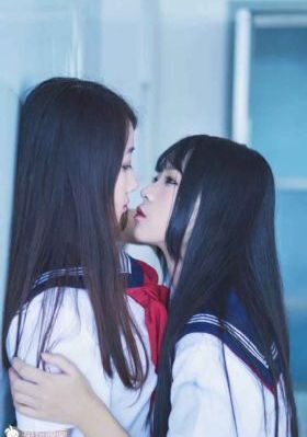 在黑暗中我们堕落_DVD在线观看电视