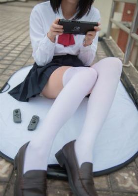阿黛尔的生活免费观看_BD英语天堂在线